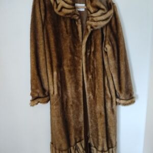 Pamela McCoy Brown Faux Fur Coat